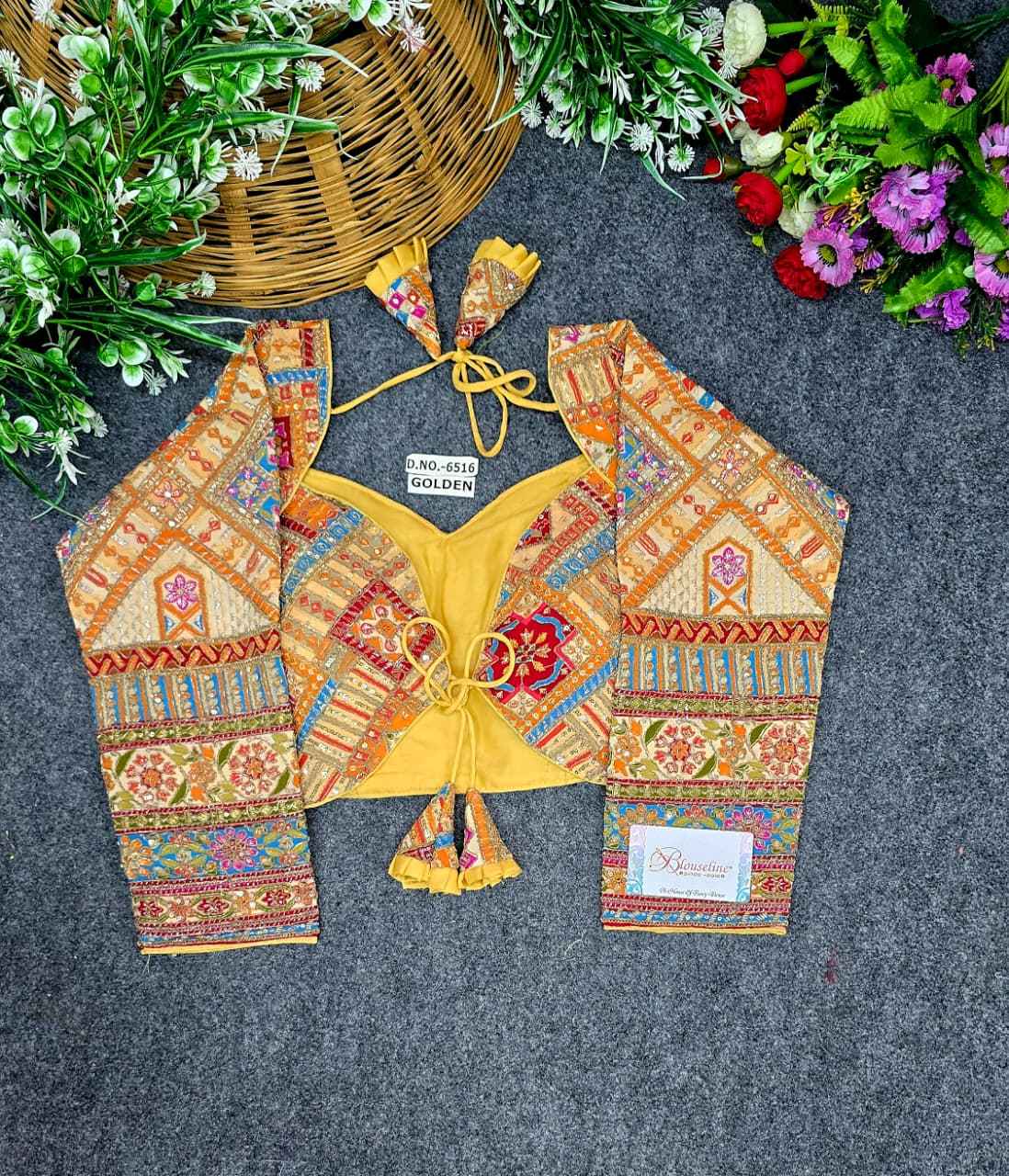 Buy Crepe Viscose Position Print Blouse Online – BlouseLine BL6516