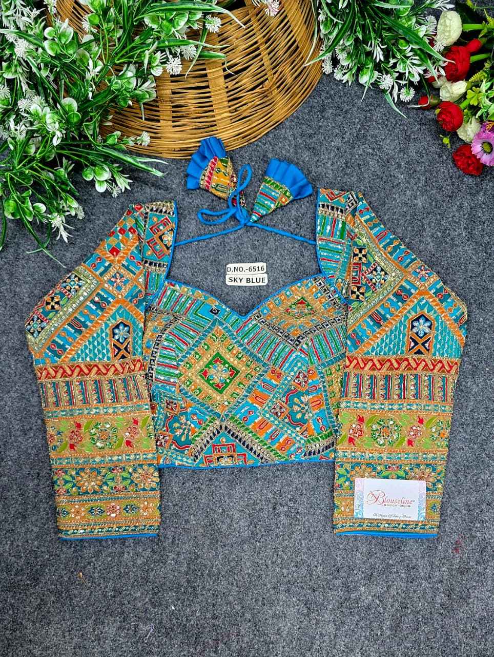 Buy Crepe Viscose Position Print Blouse Online – BlouseLine BL6516
