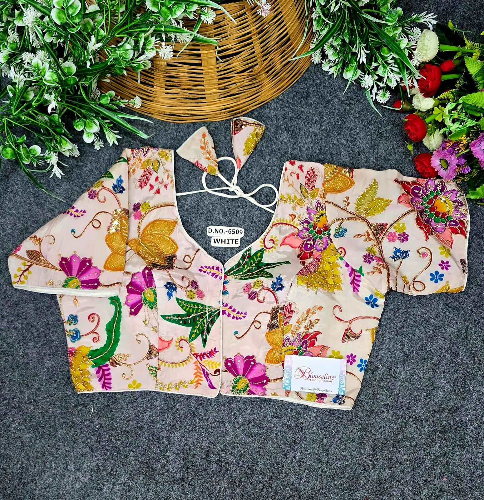 Buy Crepe Viscose Position Print Blouse – BlouseLine BL6509