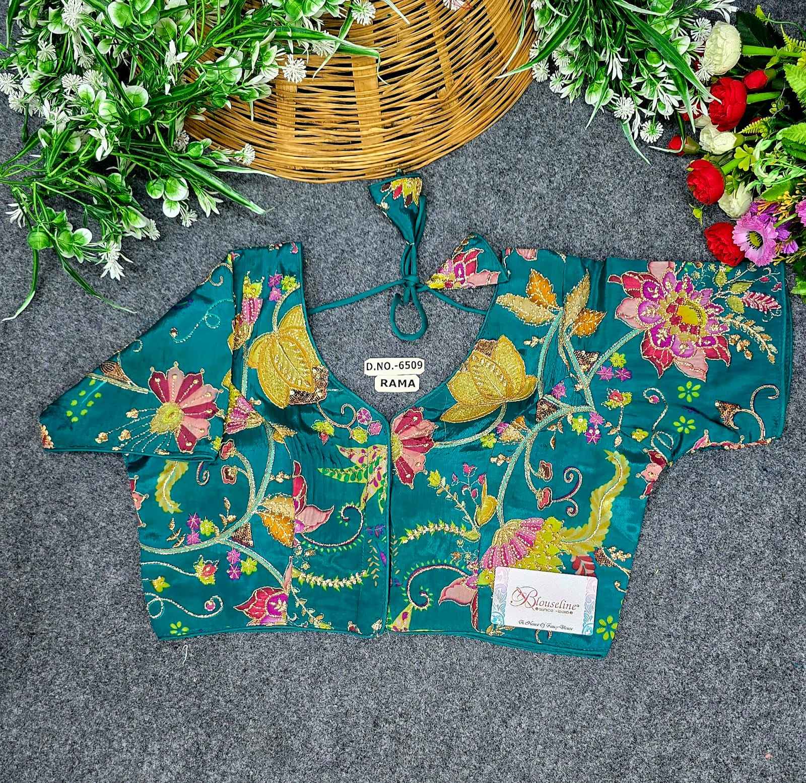 Buy Crepe Viscose Position Print Blouse – BlouseLine BL6509