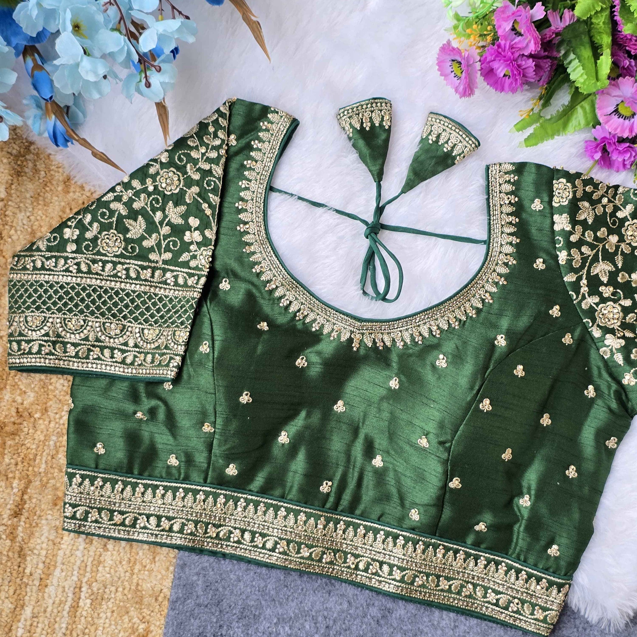 Best Blouse Manufacturers in Hyderabad | ब्लाउज मैन्युफैक्चरर, सूरत - BlouseLine