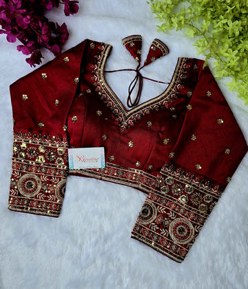 Beats Blouse Manufacturer in Surat | BlouseLine
