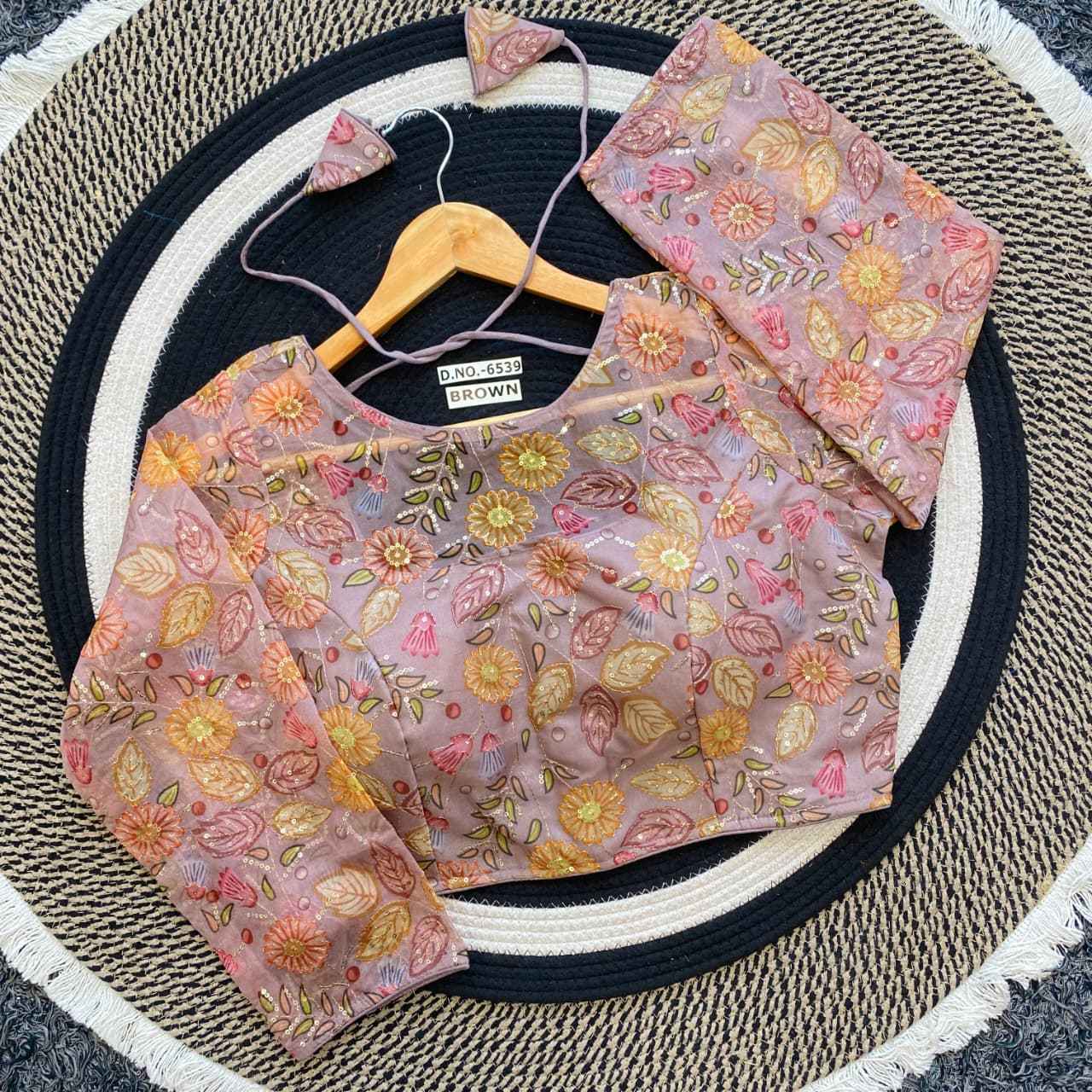 Buy Organza Blouse Designs Latest – BlouseLine BL 6539