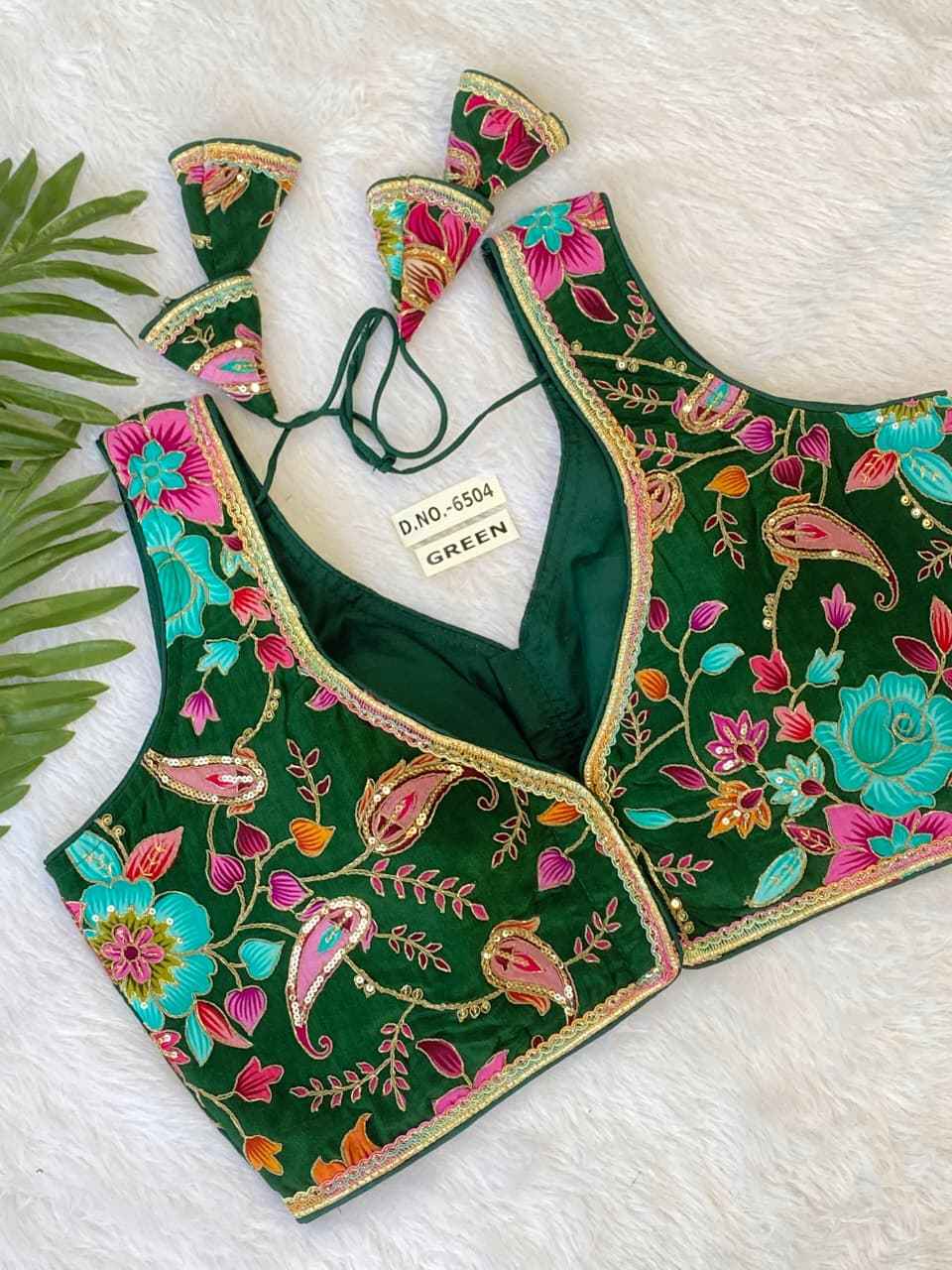 Buy Crepe Viscose Position Print Blouse Manufacturers in India – BlouseLine Bl 6504